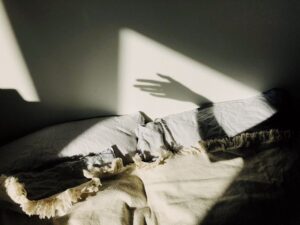 Ottimismo sano: cos’è, perché fa bene e come distinguerlo dall’ottimismo tossico